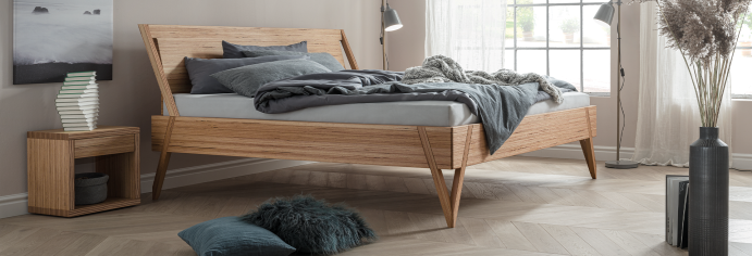 Dormiente Massivholzbett Viva