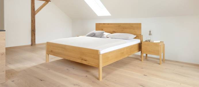 Gaderform Massivholzbett Alpin